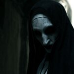 Valak (2)